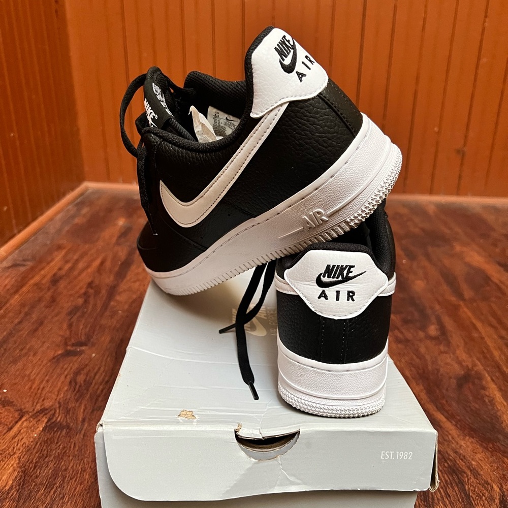 Nike Air Force 1